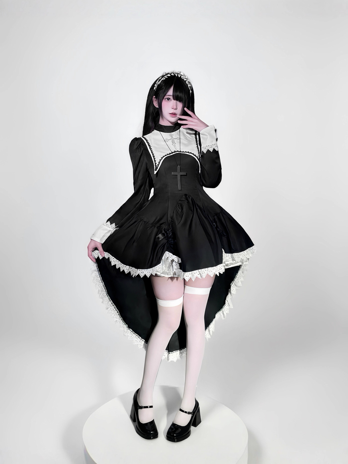 Gothic style dark embroidery c - Anime Cosplay Nun 评论和价格